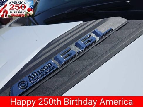 New 2026 Chevrolet Silverado 2500 LT w/ Leather Package AWD/4WD image 8