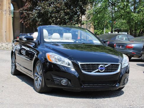Used 2012 Volvo C70 T5 FWD image 12