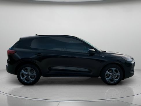 Certified 2023 Ford Escape ST-Line w/ Tech Pack #1 image 32