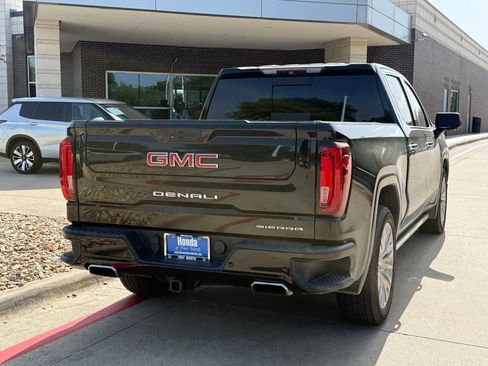 Used 2019 GMC Sierra 1500 Denali w/ Denali Ultimate Package AWD/4WD image 7