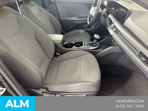 Used 2025 Kia K4 FWD image 16