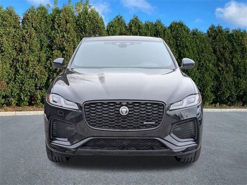 Used 2025 Jaguar F-PACE R-Dynamic S image 2