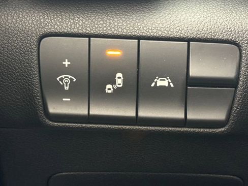 Used 2022 Kia Sportage Nightfall Edition image 29