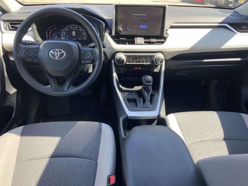 Used 2023 Toyota RAV4 XLE w/ Convenience Package image 11