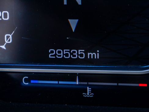 Used 2022 GMC Sierra 1500 AT4 w/ AT4 Premium Package image 17