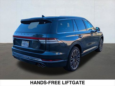 Used 2023 Lincoln Aviator Black Label w/ Class IV Trailer Tow Package AWD/4WD image 5