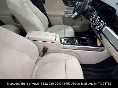 Certified 2026 Mercedes-Benz GLB 250 image 31
