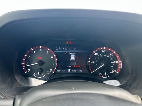 Used 2025 Nissan Frontier Pro-X RWD image 19