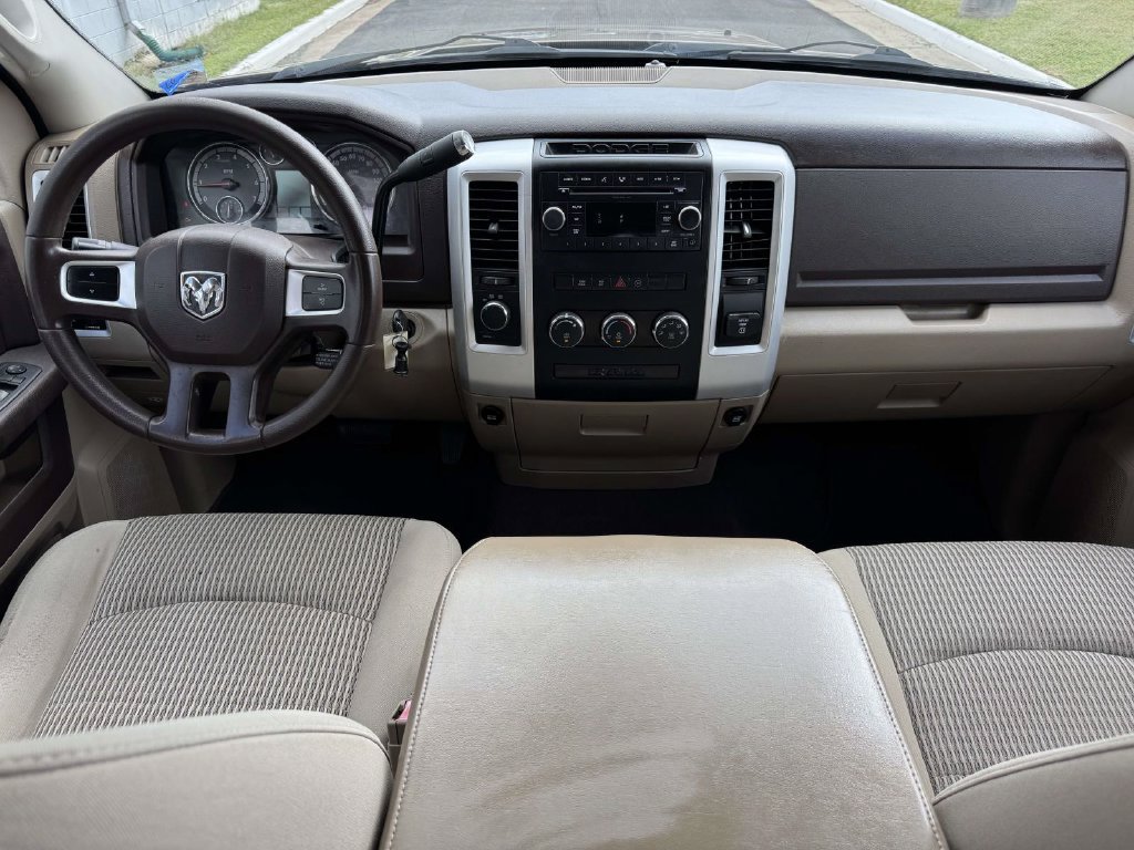 Used 2009 Dodge Ram 1500 Truck SLT w/ Popular Equipment Group AWD/4WD image 2