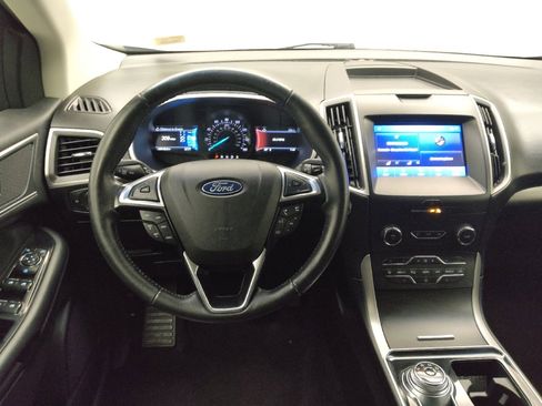 Used 2020 Ford Edge SEL FWD image 22