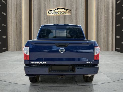 Used 2021 Nissan Titan SV w/ Accessory Utility Package RWD image 6