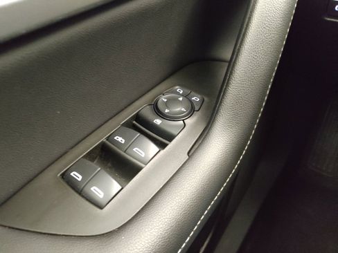 Used 2024 Chevrolet Blazer LT w/ Convenience Package FWD image 27