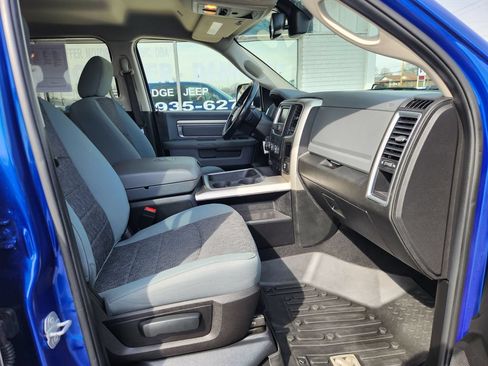 Used 2019 RAM 1500 Warlock AWD/4WD image 10