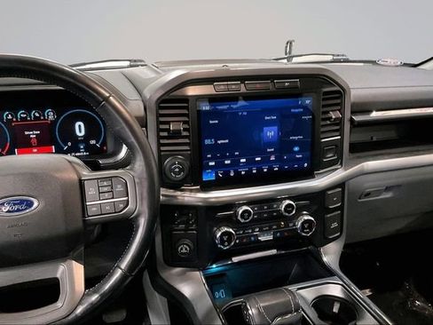 Used 2021 Ford F150 Lariat w/ Equipment Group 502A High RWD image 6