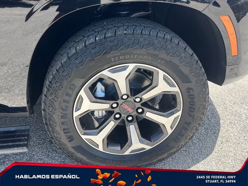 New 2026 GMC Yukon XL AT4 Ultimate AWD/4WD image 23