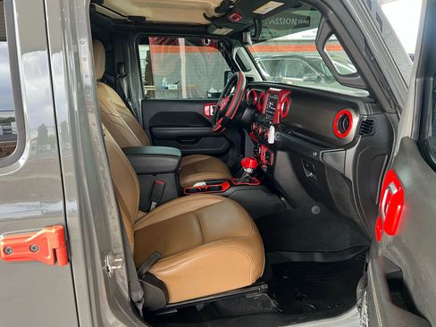 Used 2021 Jeep Gladiator Rubicon image 17
