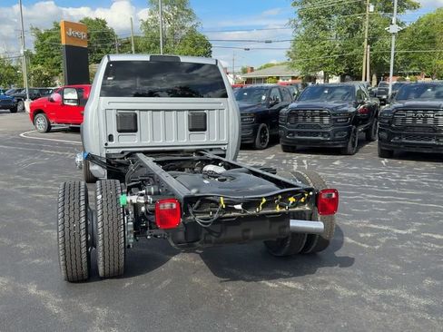 New 2026 RAM 4500 Tradesman AWD/4WD image 5