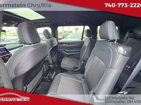 New 2026 Jeep Grand Cherokee L Laredo AWD/4WD image 25