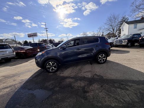 Used 2022 Kia Sportage LX image 48