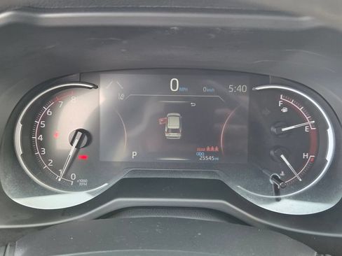 Used 2024 Toyota RAV4 LE FWD image 24