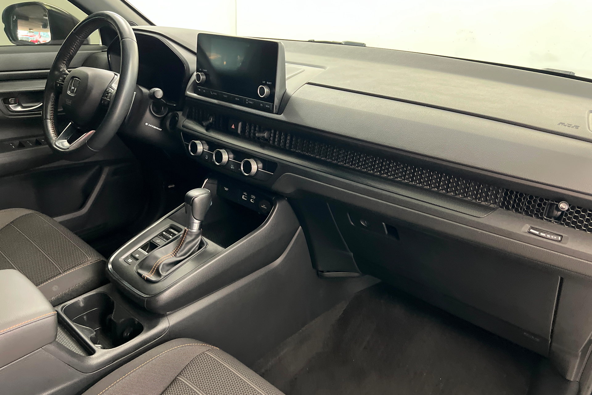 Used 2024 Honda CR-V Sport image 25