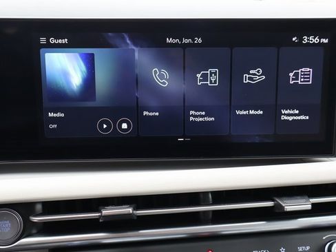 Used 2025 Hyundai Tucson SE image 34