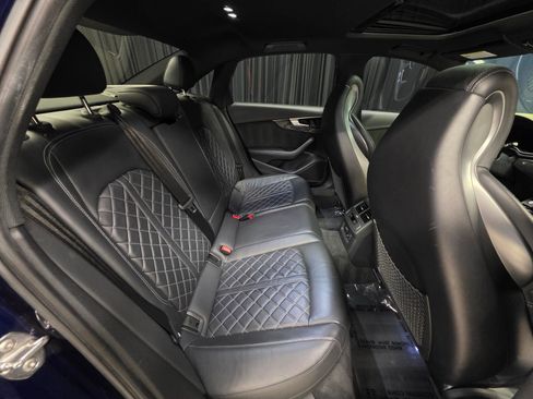 Used 2020 Audi S4 Premium Plus w/ Premium Plus Package AWD/4WD image 41