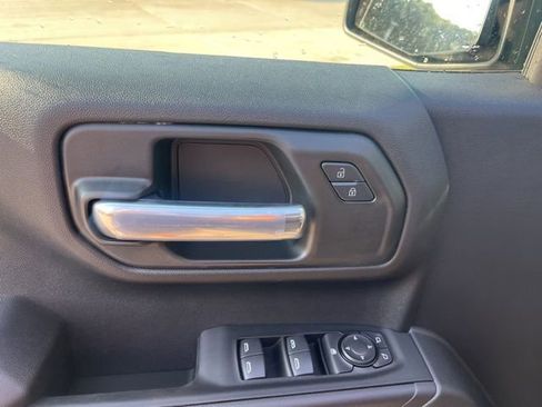 New 2026 Chevrolet Silverado 1500 Custom Trail Boss w/ Turbomax Blackout Package AWD/4WD image 17