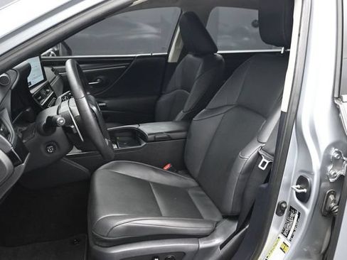 Used 2023 Lexus ES 350 w/ Premium Package FWD image 5