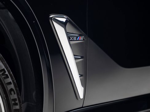 Used 2022 BMW X5 M w/ Executive Package AWD/4WD image 24