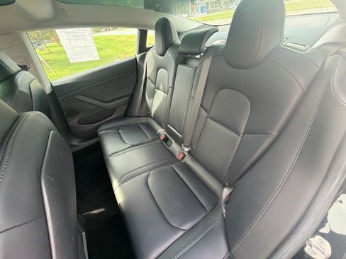 Used 2018 Tesla Model 3 Long Range RWD image 19
