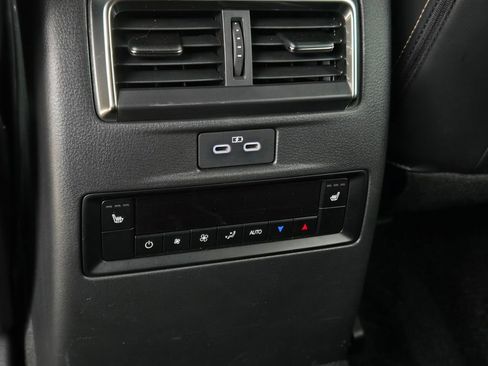 Certified 2025 MAZDA CX-90 3.3 Turbo w/ Premium Plus Pkg image 15