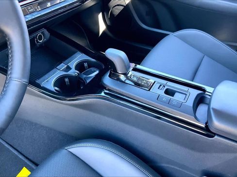 Used 2025 Toyota Prius Nightshade image 14