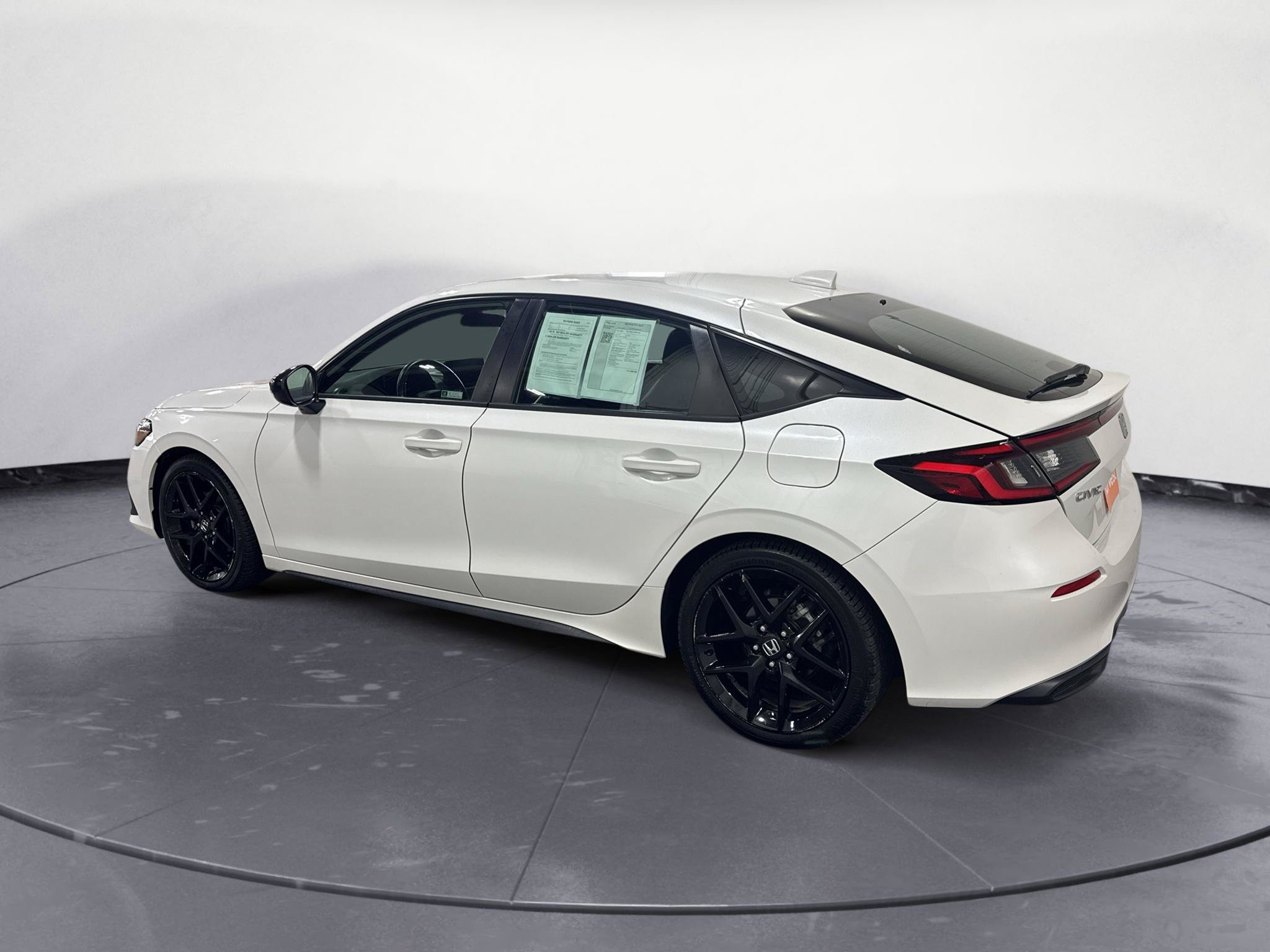 Used 2022 Honda Civic Sport image 7