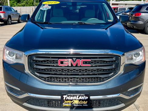 Used 2019 GMC Acadia SLE AWD/4WD image 2