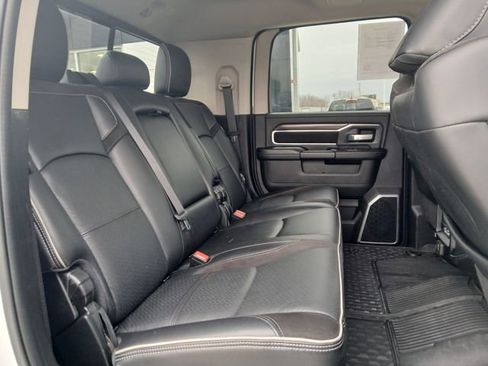 Used 2024 RAM 3500 Laramie w/ Towing Technology Group image 16