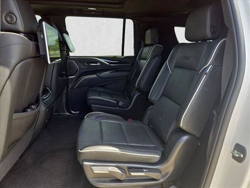 Used 2022 Cadillac Escalade ESV Sport w/ Touring Package AWD/4WD image 20