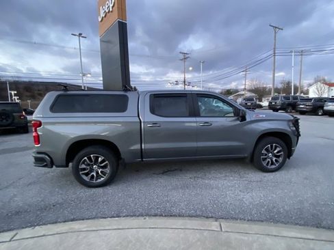 Used 2019 Chevrolet Silverado 1500 RST image 6