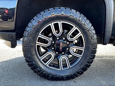 Used 2021 GMC Sierra 2500 AT4 w/ Gooseneck/5TH Wheel Package AWD/4WD image 35