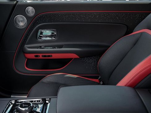 Certified 2025 Rolls-Royce Spectre w/ Spectre Launch Package image 22