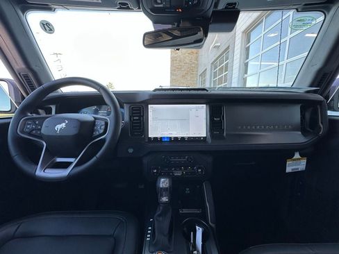 New 2025 Ford Bronco Badlands image 51