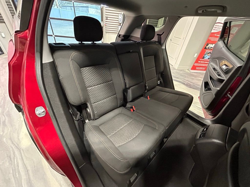 Used 2019 GMC Terrain SLE AWD/4WD image 4