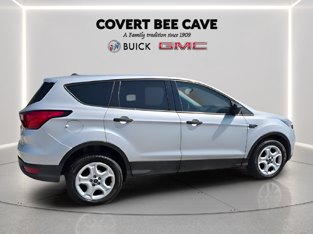 Used 2019 Ford Escape S FWD image 10