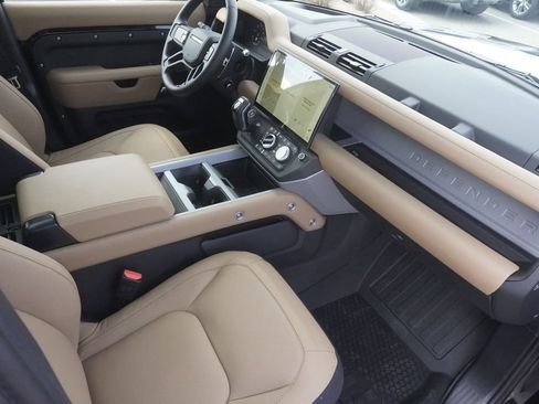 New 2026 Land Rover Defender 110 V8 image 21