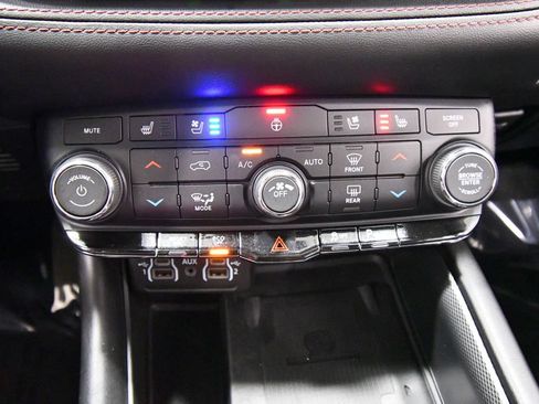 Used 2021 Dodge Durango R/T w/ Blacktop Package AWD/4WD image 26