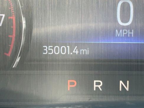 Certified 2022 Ford Explorer XLT w/ Equipment Group 202A image 41