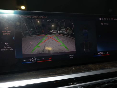 Used 2023 BMW 330e xDrive w/ Premium Package image 41