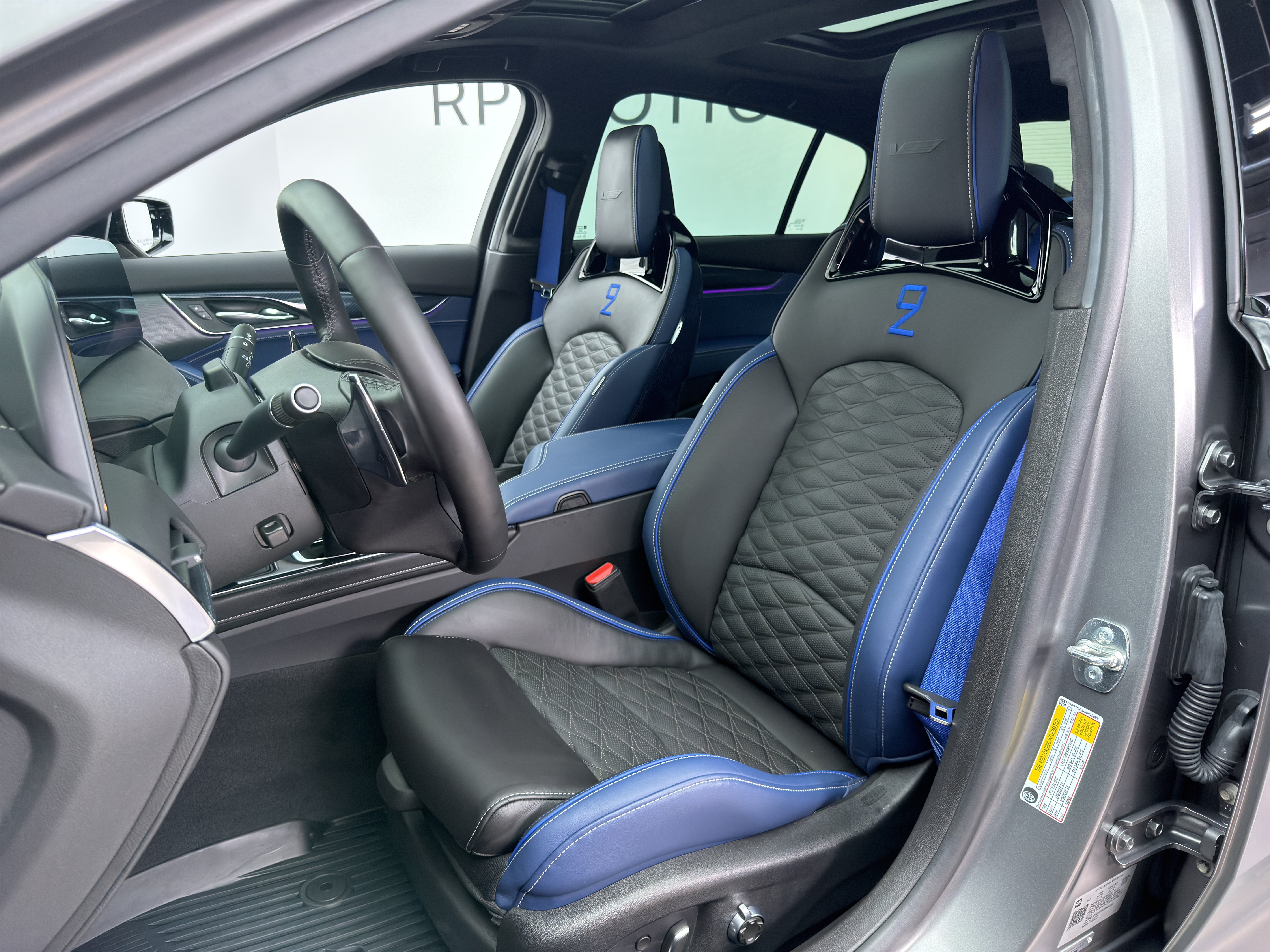 Used 2025 Cadillac CT5 V Blackwing w/ LE Monstre Special Edition RWD image 15