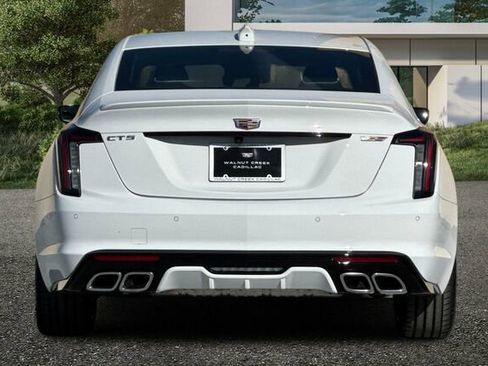 New 2026 Cadillac CT5 V image 5