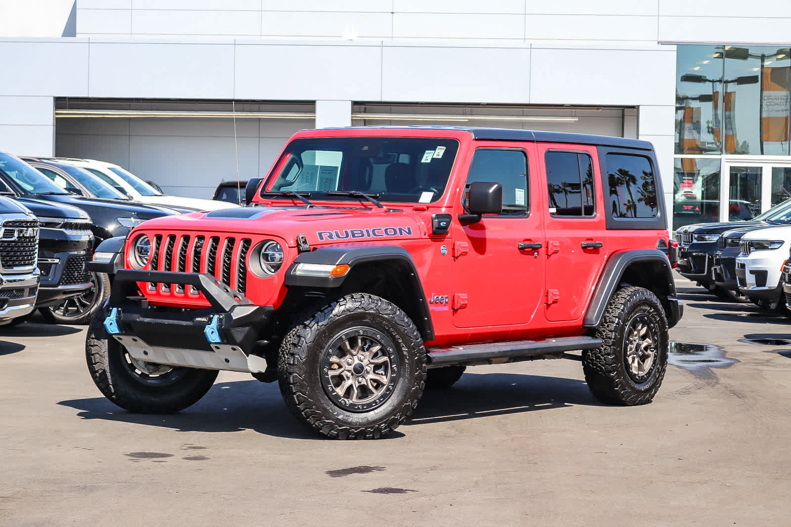 Used 2021 Jeep Wrangler Unlimited Rubicon 4xe w/ Cold Weather Group AWD/4WD image 1